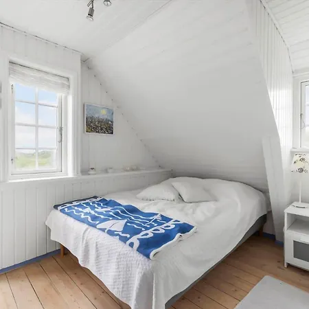Lk2223-lokken-ved-vandtarnet-1-b * Løkken